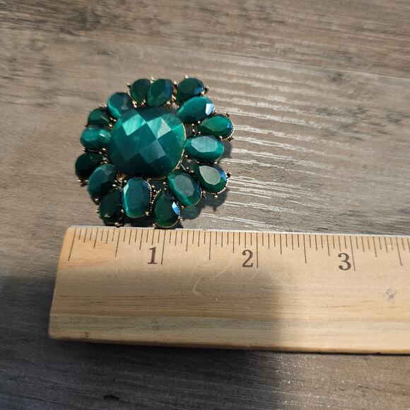 Vintage Signed Monet Cabochon Brooch Large Emerald Green Jewelry Pin Glam 80s - Picture 10 of 13